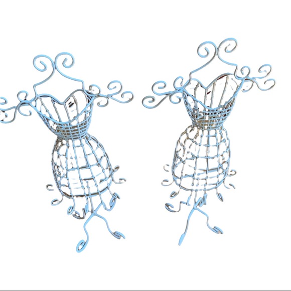 Jewelry display pair (2) - Picture 2 of 4